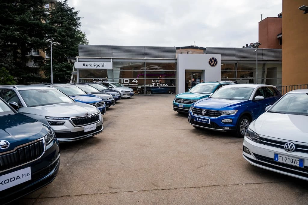 09. Sede Via Inganni (1)